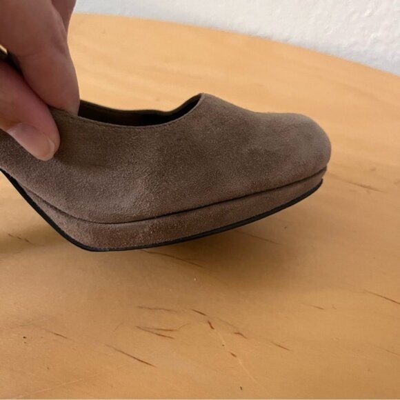BCBGeneration Nude Suede Platform Pump Size 10 - Picture 13 of 15